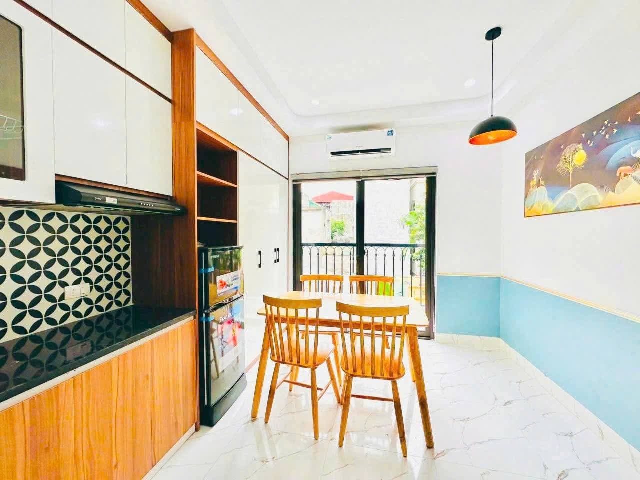 💕 6X16M - LÃNH BINH THĂNG - DÒNG TIỀN 45 TRIỆU/ THÁNG

- 4 tầng, 10 phòng đủ nội thất cho thuê 45 triệu/ tháng 
- Hẻm 8m Lãnh Binh Thăng, thông Bình Thới, Đội Cung
- Nhỉnh 10 tỷ

☎️ 0902 106 911 Xem nhà
15019