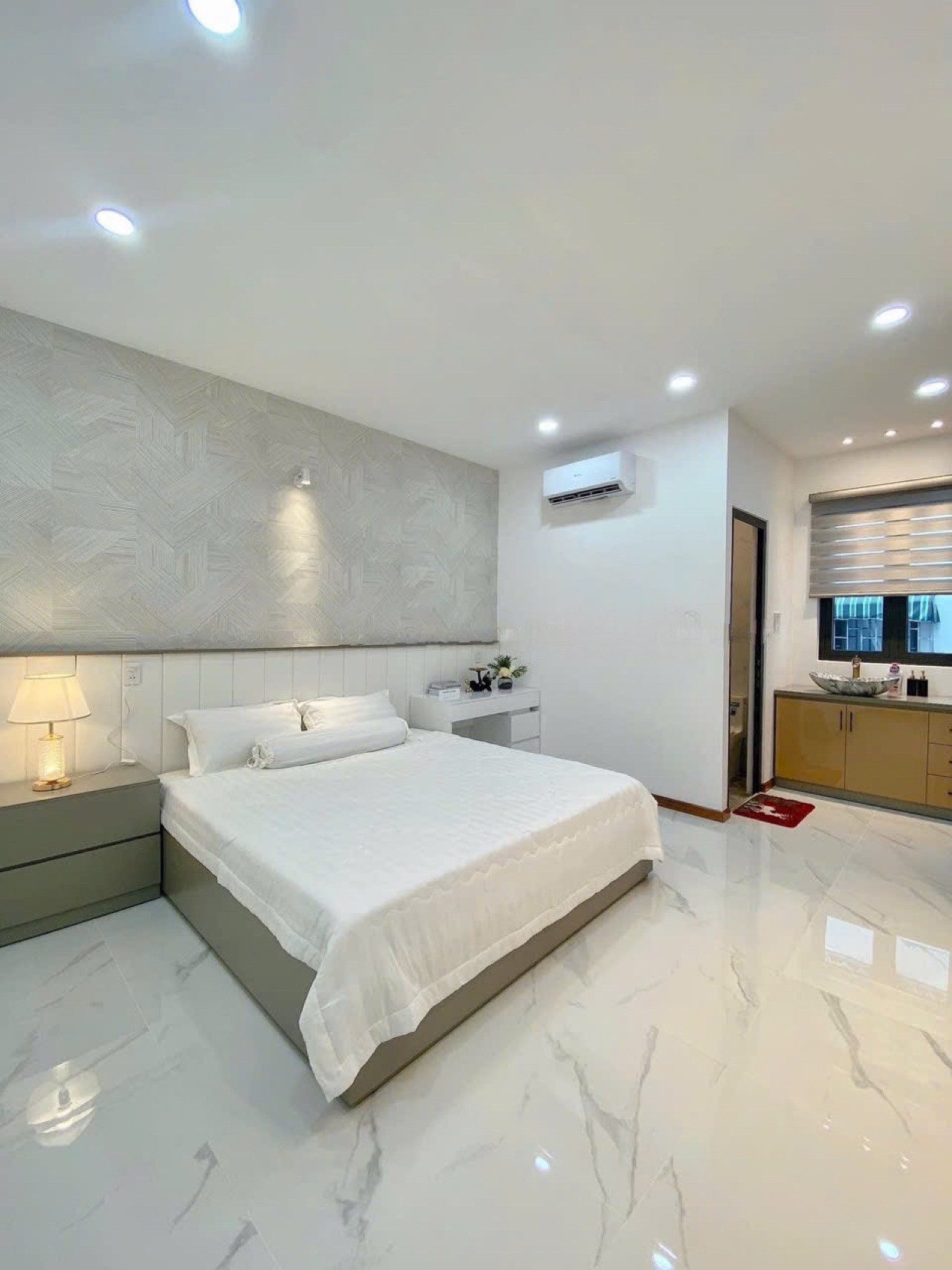 Sang nhượng gấp nhà 62,5m2 Nguyễn Trãi, P14, Q5. Gần chợ Kim Biên, sổ hồng riêng