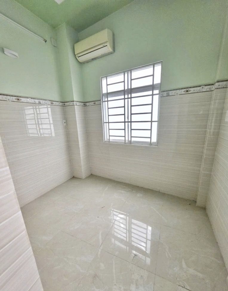 BÁN NHÀ TÂN HÒA ĐÔNG PHÚ LÂM QUẬN 6 3 TẦNG BTCT SÂN THƯỢNG 2.98 TỶ HẺM THÔNG SÁT MẶT TIỀN