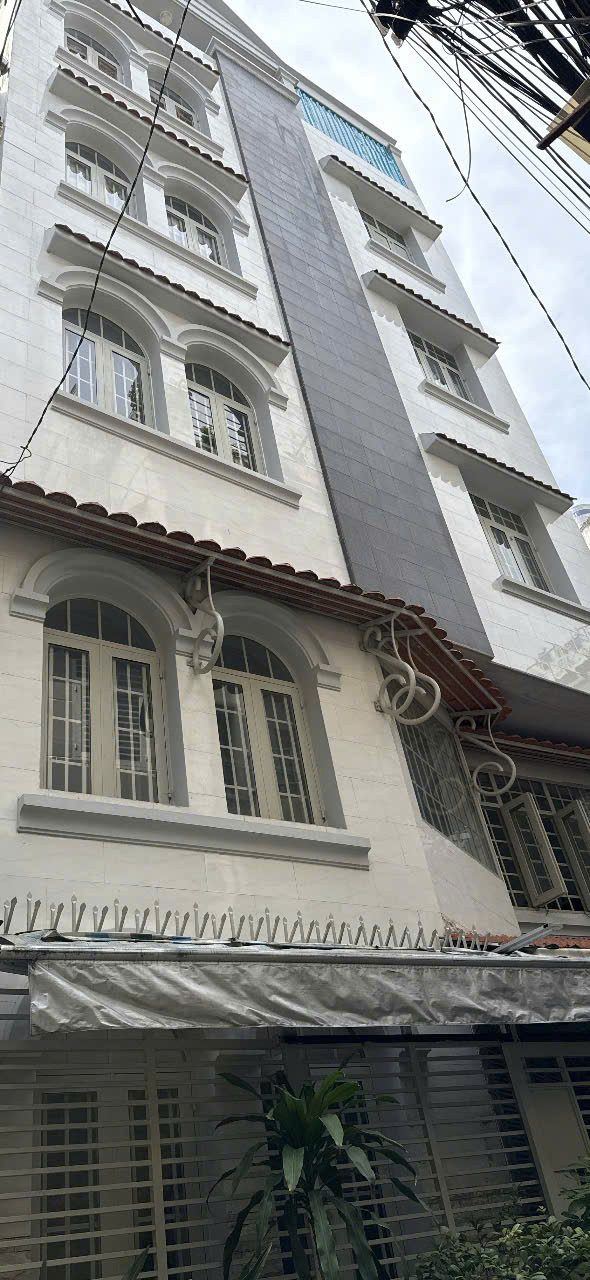 Hẻm Xe Hơi - 13,5 Tỷ - 11 Phòng - Đường Thương Hiệu Nguyễn Văn Trôi - Ngang 7,3M