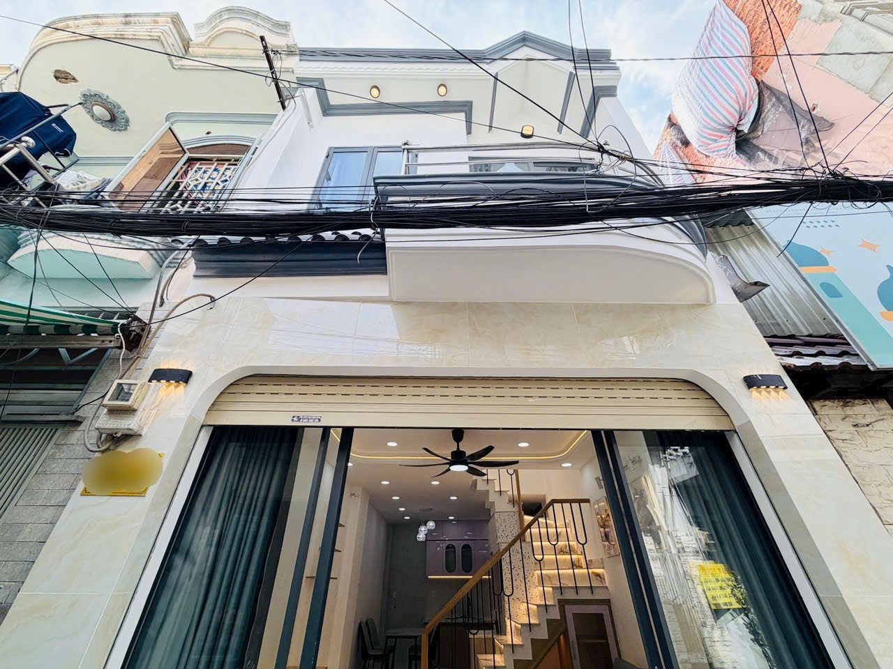 💥 MINI HOUSE - HẺM XE HƠI - 2 TẦNG BTCT - FULL NỘI THẤT CAO CẤP
Huỳnh Văn Nghệ - P15 - Tân Bình - Hcm