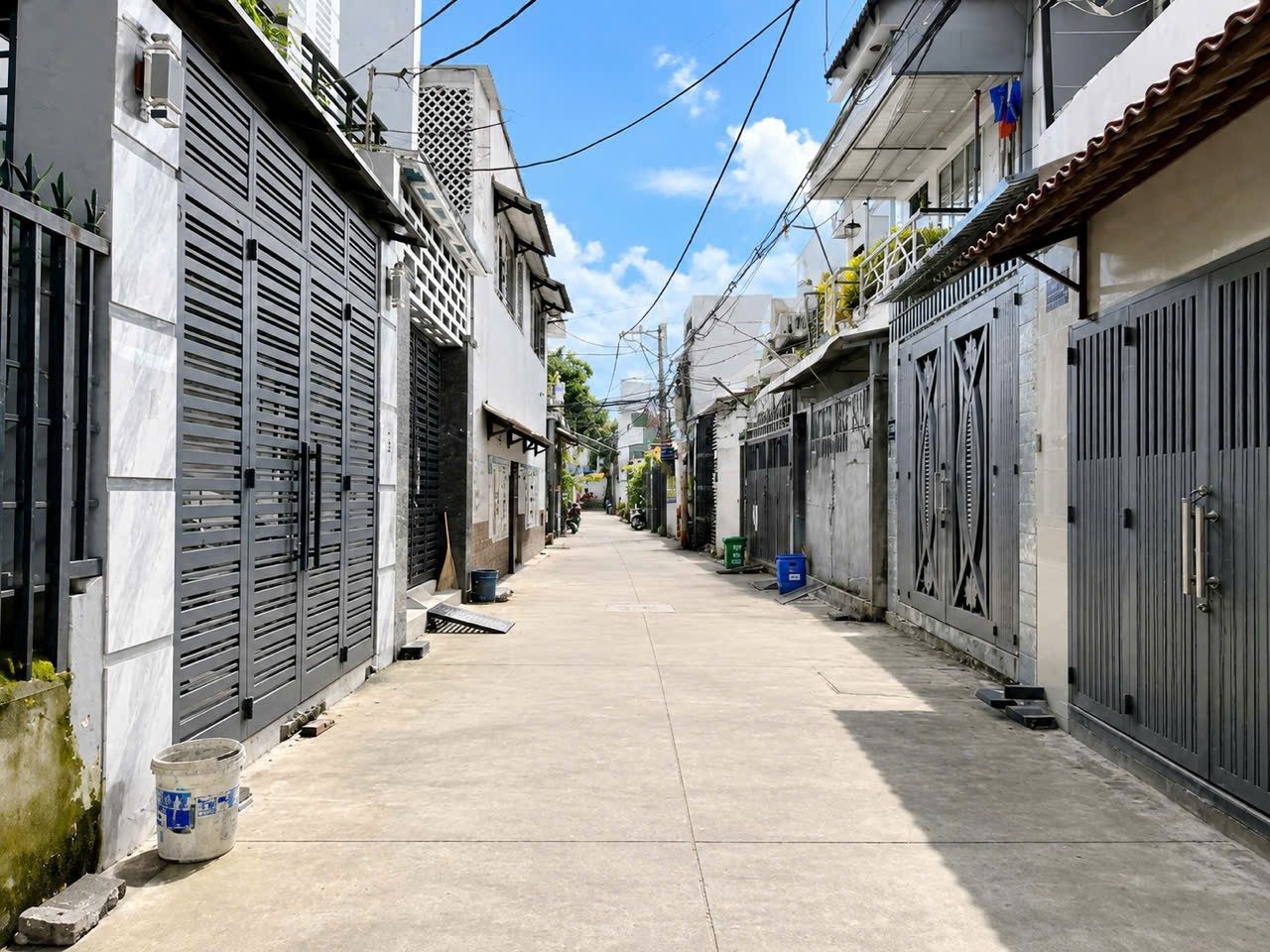 SP CHDV - HXH TÂN BÌNH, KẾ GA T3 - 5 TẦNG, TM - 37P FULL NT - GẦN 200M2, NGANG 8M - HƠN 28T