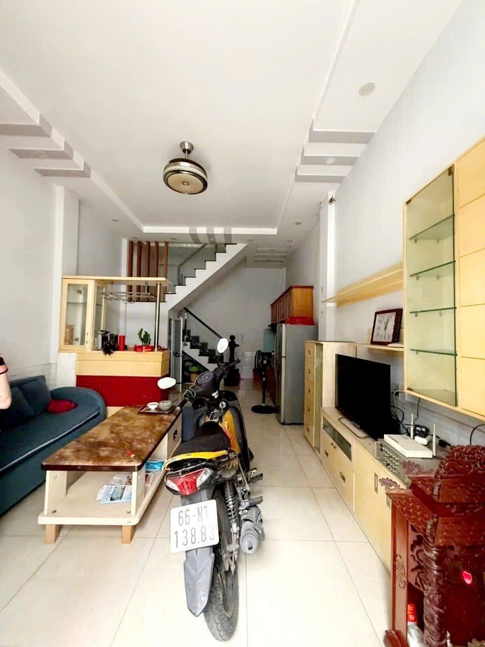 Nhà hẻm ô tô đỗ cửa, Nguyễn Sỹ Sách, Tân Bình, 4.65 tỷ