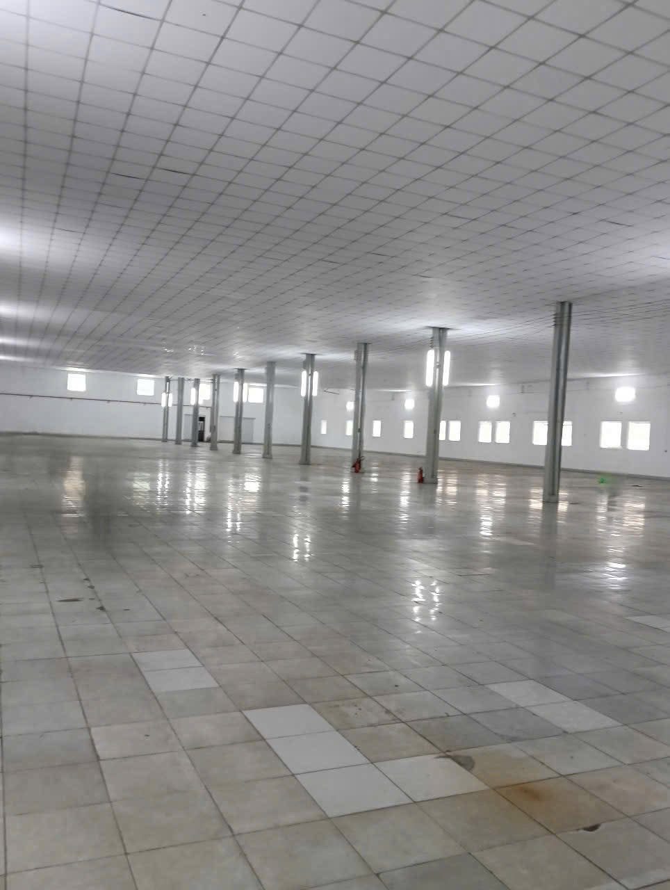 Cho thuê kho 1700m2 trục Phan Huy Ích Tân Bình