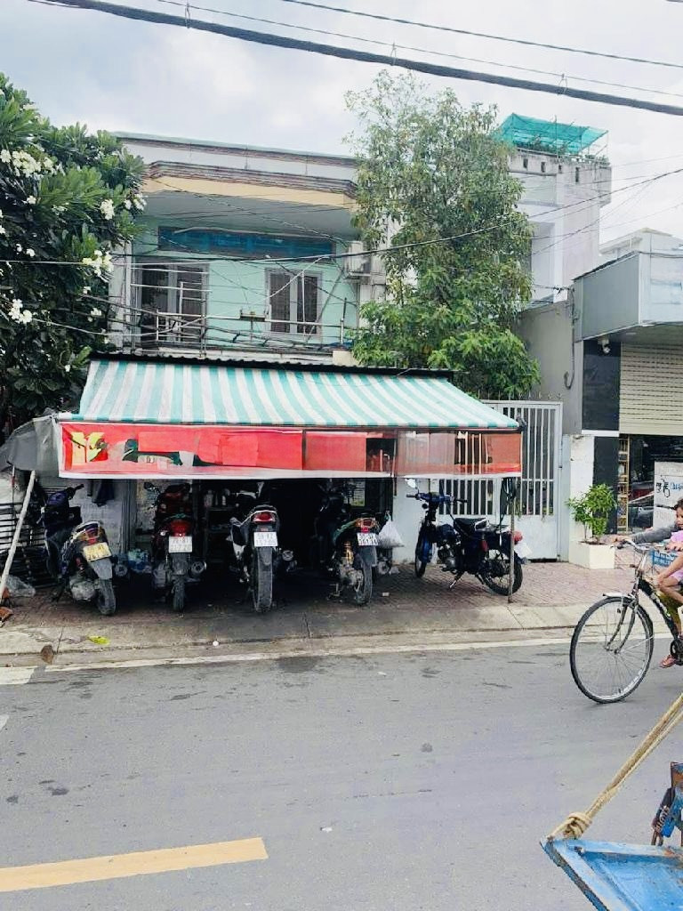BÁN ĐẤT TẶNG NHÀ MẶT TIỀN AN DƯƠNG VƯƠNG 7x16 CHỈ 6 TỶ99