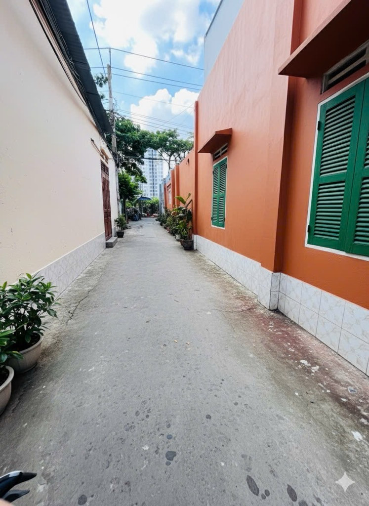 ( QUẬN 8) CHỦ KẸT TIỀN BÁN GẤP GIẢM SÂU CHỈ 3,48 TỶ CÓ NGAY NHÀ 40M2 ĐƯỜNG LƯU HỮU PHƯỚC. DTSD 80M2