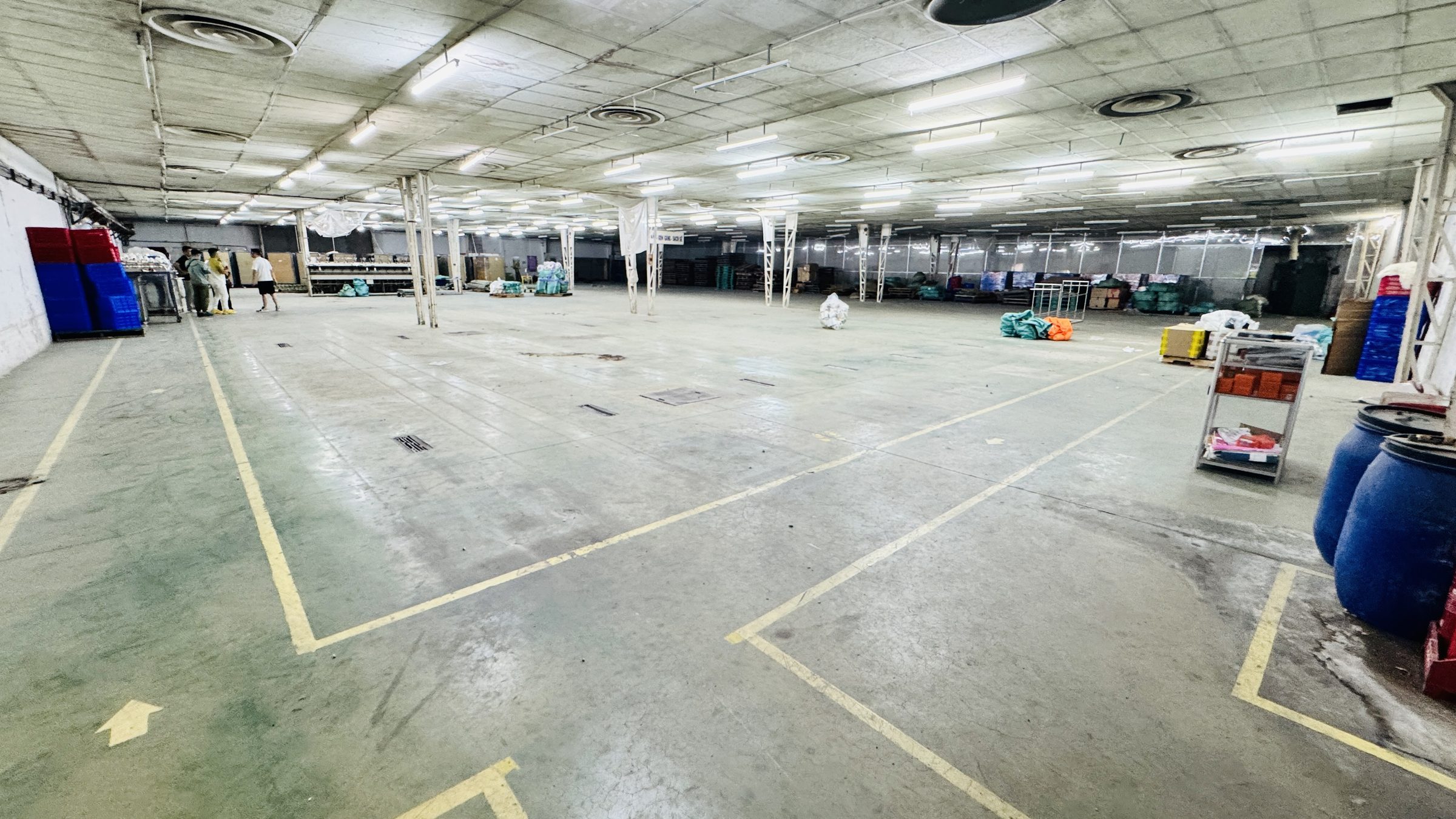 CHO THUÊ KHO 2100M2 NGUYỄN TẤT THÀNH QUẬN 4