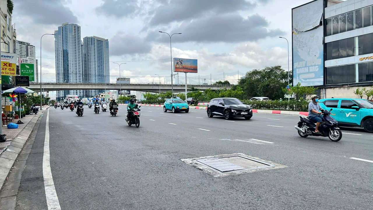Cho Thuê Nhà Kd Mặt Tiền 1 Trệt 1 Lầu, 48m2, Mặt Tiền Rộng 10.6m- Tại 21A1 Nguyễn Hữu Cảnh, P.19, Q.Bình Thạnh