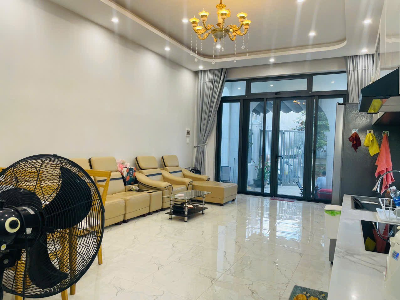 bán nhà đẹp - diện tích rộng  hẻm Trần Nhật Duật phường 2 Bảo Lộc