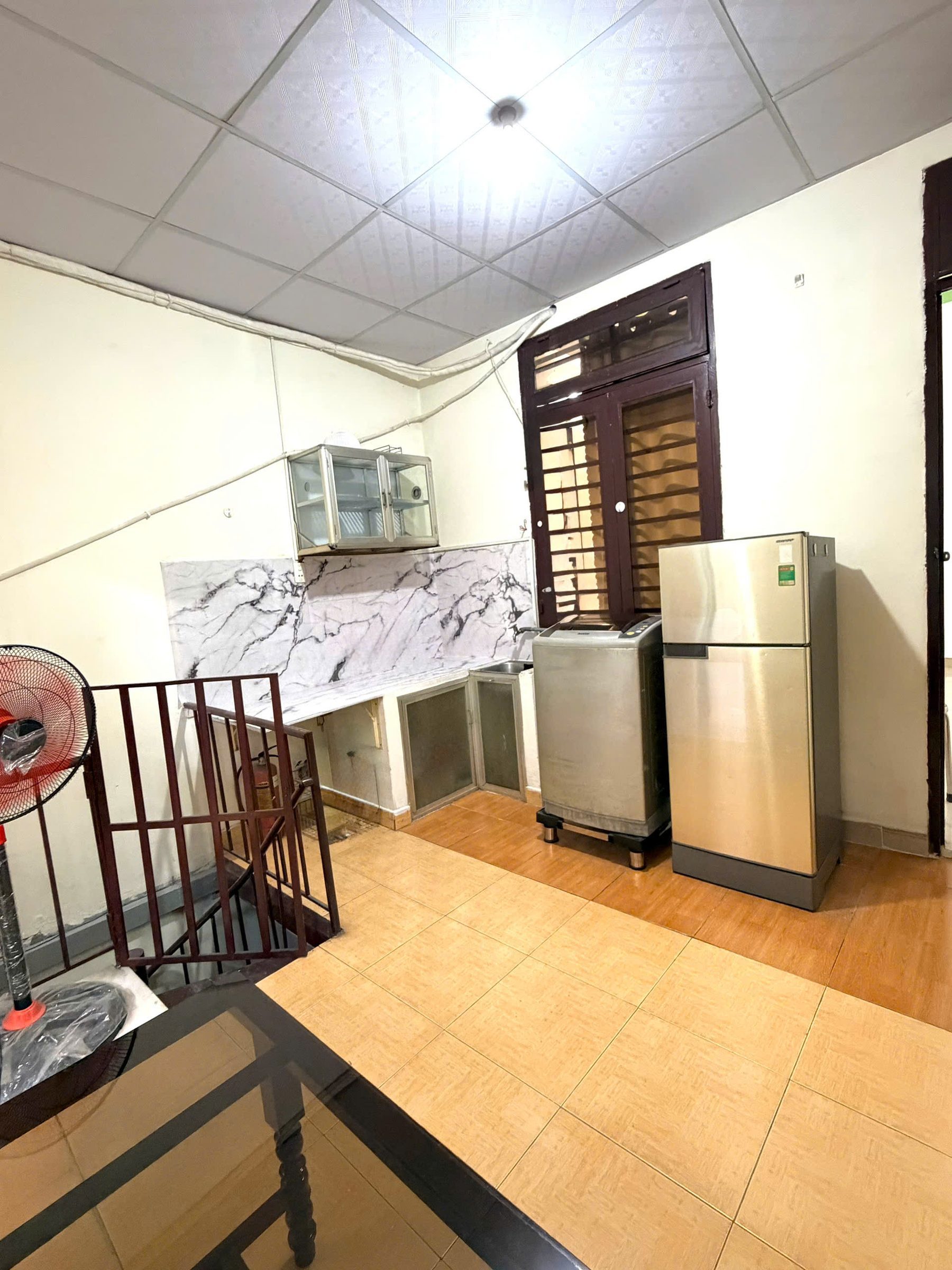 CHO THUÊ PHÒNG TRỌ - Khu vực nhà ở quân đội, an ninh yên tĩnh, chính chủ.
phòng 38m2 giá 6.5 triệu tại - Chọn - Phường 22 Quận Bình Thạnh TP.HCM