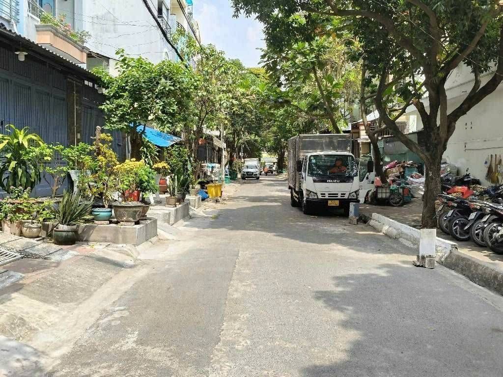 Xô viết nghệ tĩnh 4 tầng, sổ hồng riêng, hẽm xe tải.