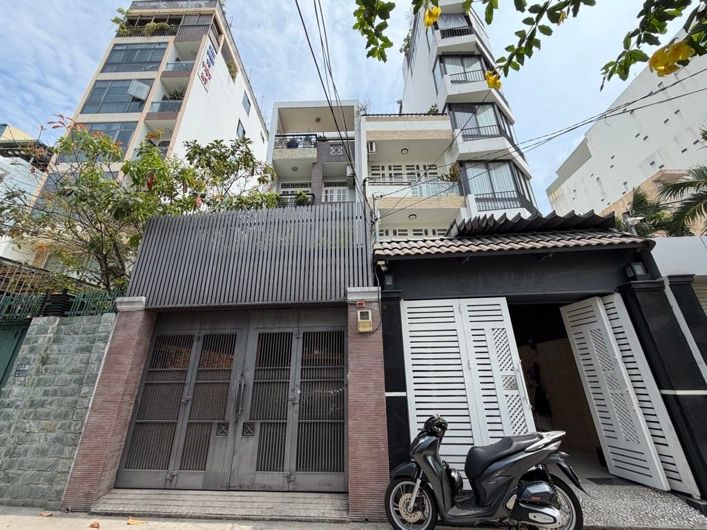 Bán nhà xô viết nghẹ tĩnh hẽm xe hơi sổ hồng riêng,pháp lý sạch
