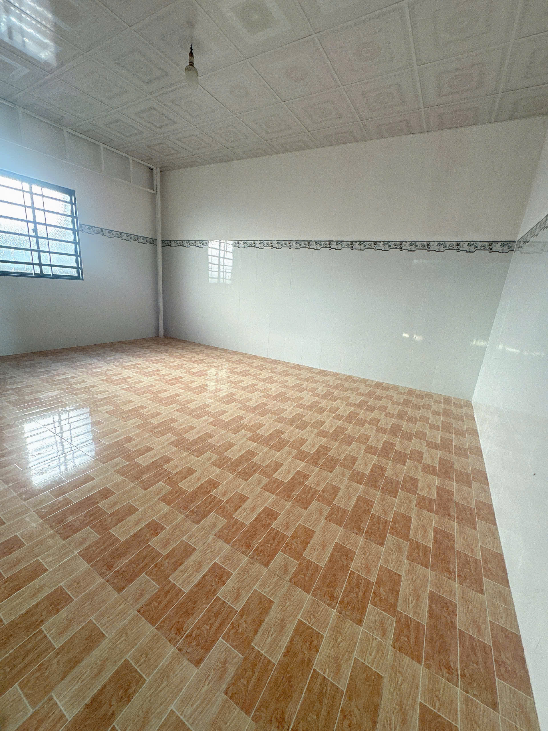 Cho thuê kho 230m2 phường 7.Gía 6 triệu