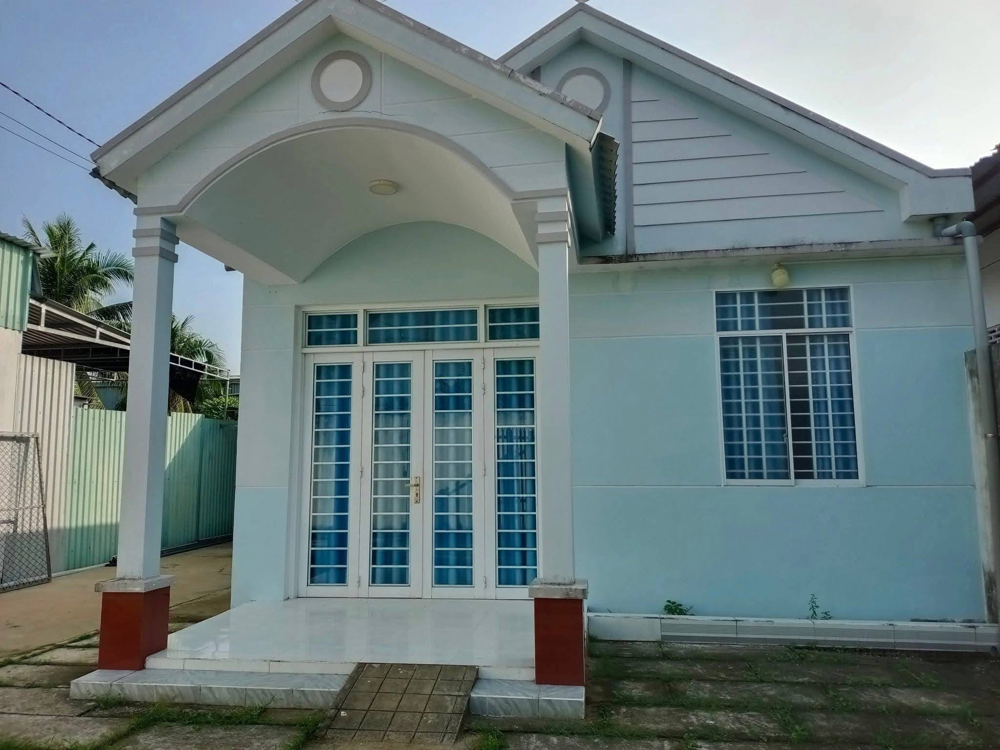 Cho thuê nhà mới có 2 phòng ngủ,phường 7. Giá 5 triệu