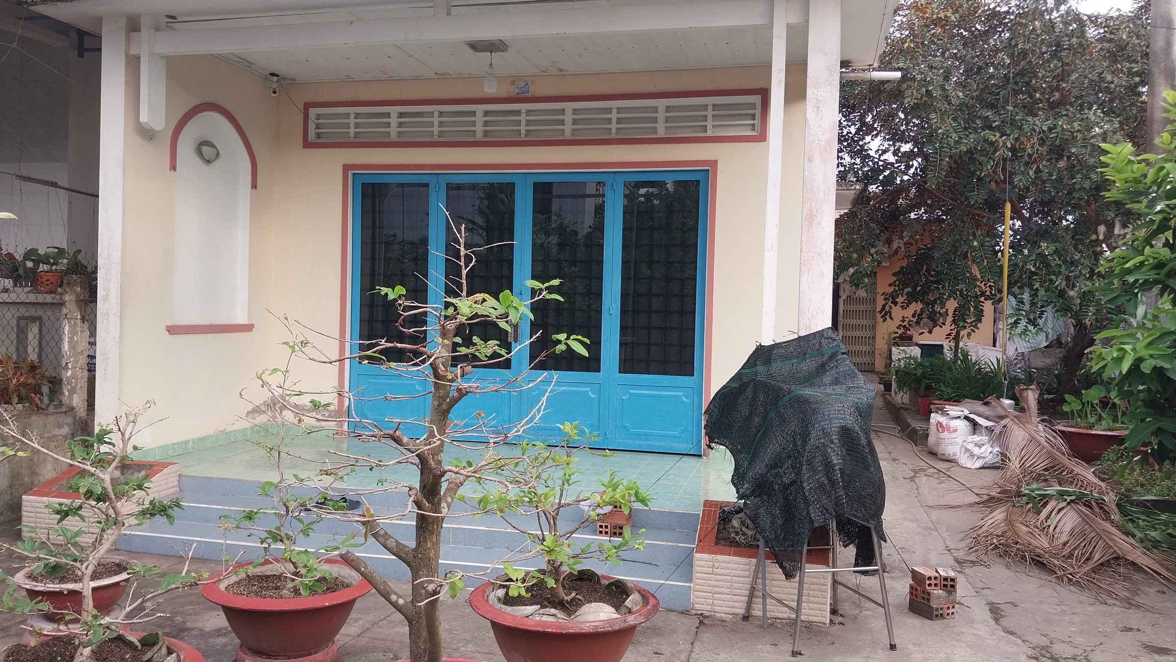 BÁN GẤP ĐẤT VÀ NHÀ Ở