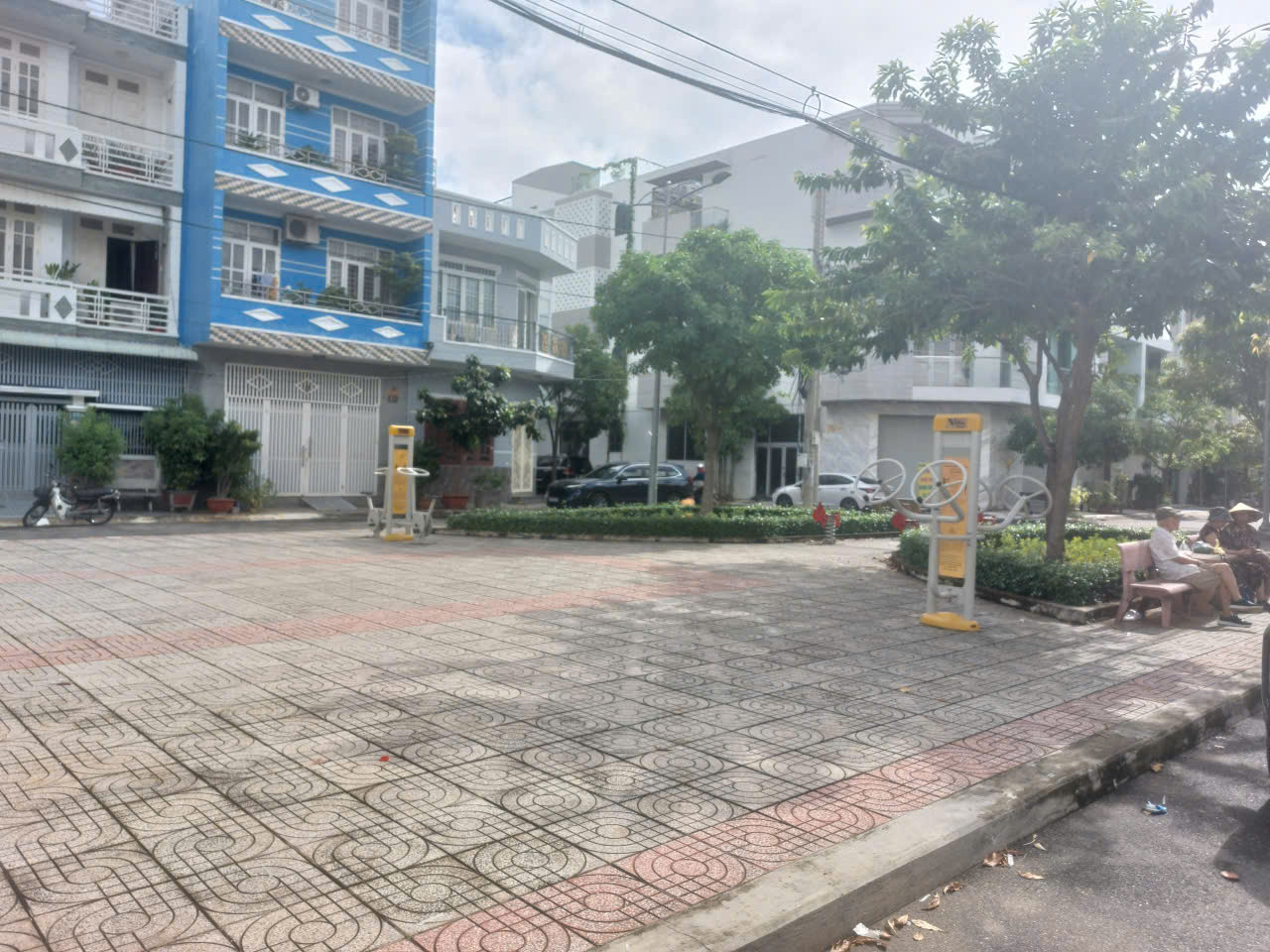 Bán nhà mặt tiền Lương Văn Nho, khu dân trí cao, an ninh đảm bảo, vị trí ngay trung tâm TP. Vũng Tàu, thuận tiện di chuyển đi làm, đi học, tập thể dục.
📍 Địa chỉ: Đường Lương Văn Nho, Phường 9, TP. Vũng Tàu
📐 Diện tích: 60.5m²
🏠 Kết cấu nhà: Nhà cấp 4,