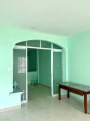 🔥 SIÊU PHẨM NHÀ CẤP 4 BỀ NGANG RỘNG 6M FULL THỔ CƯ – NGAY NGÃ TƯ GIẾNG NƯỚC (P.9) – BAN CÔNG ĐÔNG NAM MÁT RƯỢI – GIÁ CHỈ 3.5 TỶ (CÒN THƯƠNG LƯỢNG)! 🔥