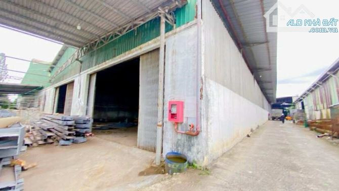 CHO THUÊ KHO ĐƯỜNG HOANG QUỐC VIỆT LỘ Ô TÔ