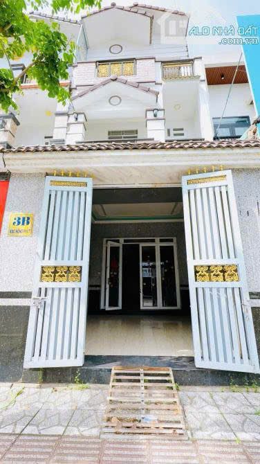 BÁN NHÀ 1 TRỆT 2 LẦU ĐƯỜNG TRẦN HOÀNG NA - KDC HỒNG PHÁT B.