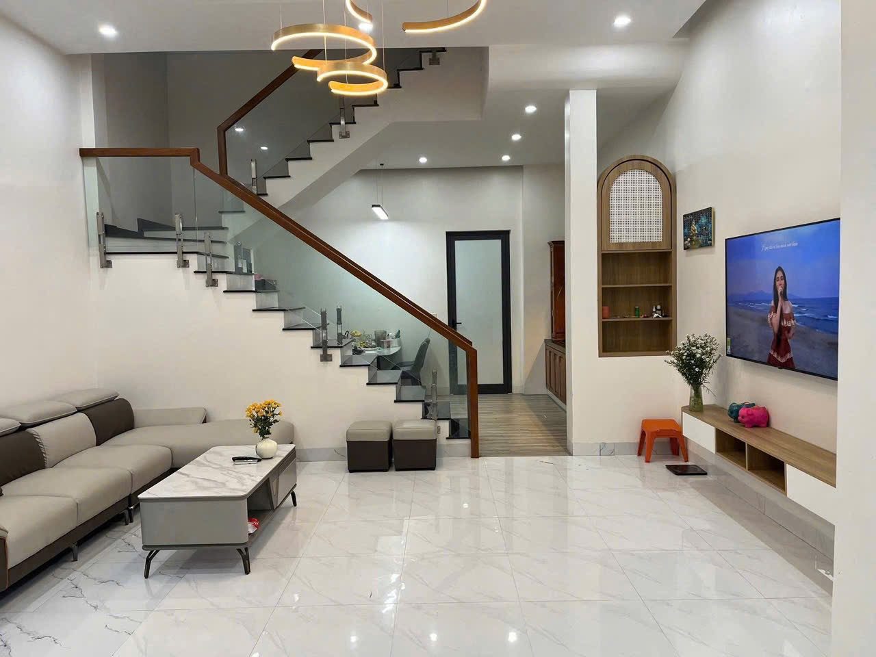 🔥🔥🔥 mặt tiền NGUYỄN ĐỨC TỊNH, cạnh đường Trường Chinh- sẵn nhà 3 tầng, 7phòng khép kín
Chỉ 6,2 tỷ