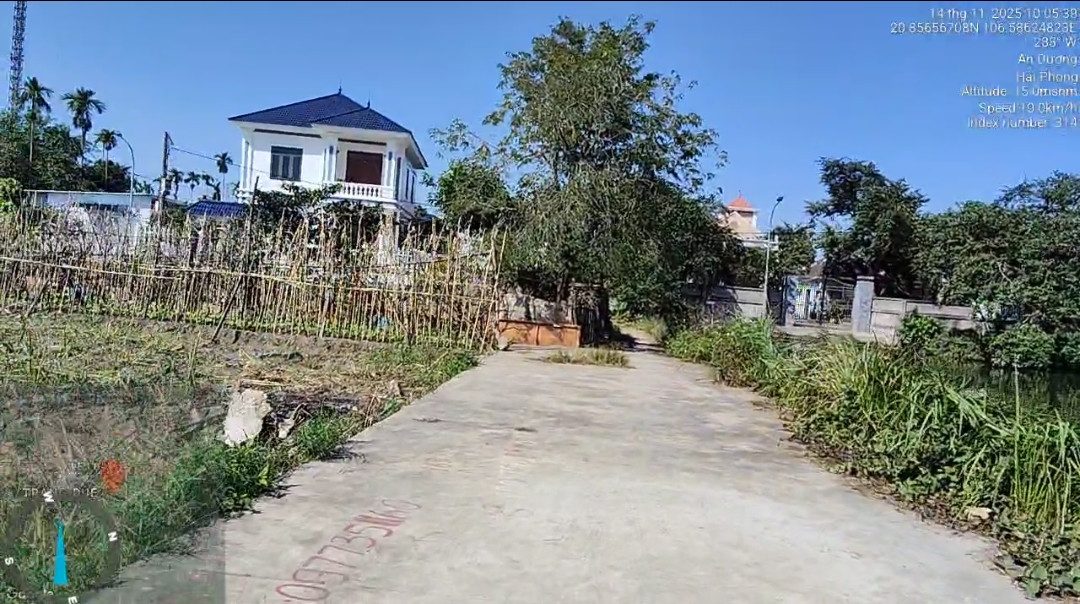 04/02/2025.bán 2 lô đất 59m2 một lô, mặt tiền 4,5m. ngõ ôtô. giá 890 triệu. Tràng Duệ. liên hệ 0362558882