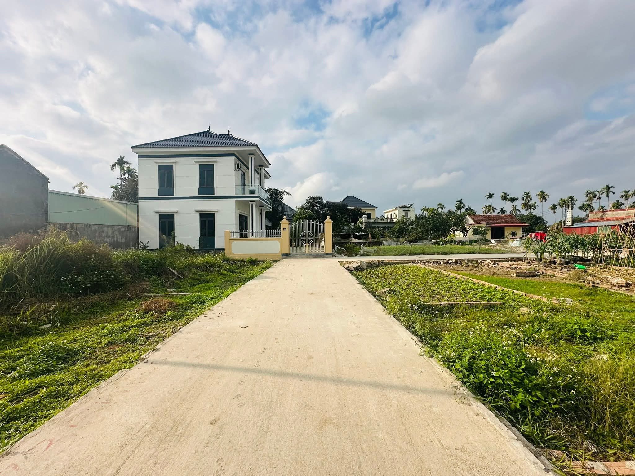 03/02/2026.Bán đất 52.9m² có sẵn 52,9m² thổ cư ngang 5,28m giá 800 triệu tại Phường An Dương. Quốc Tuấn. liên hệ 0362558882