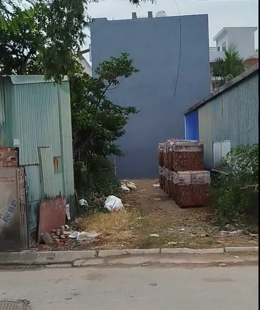 X24/12/2025.Bán đất 83m² ngang 4,5m giá 2.65 tỷ Hồng Thái. liên hệ 0362558882
