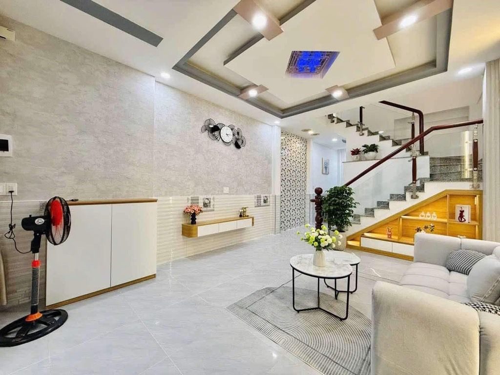 Bán nhà Phạm Văn Chiêu Gò Vấp – Nhà đẹp 2 tầng, full nội thất, dọn vào ở ngay DT 40m2