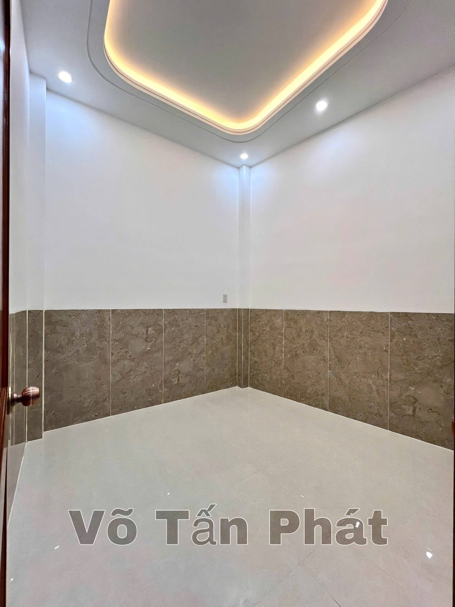 🏡Giá mới 2 tỷ 790 triệu🏡 (Giá cũ 2 tỷ 890 triệu) Bán nhà 1 trệt 1 lầu xây mới 100%, hoàn công, tại hẻm 311 Nguyễn Văn Cừ, Phường Cái Khế (An Hòa cũ), Tp Cần Thơ. 
📞Sđt (zalo) 0793973136 Phát (thương lượng trực tiếp chủ nhà)
✅Diện tích: 5m x 10m Dtsd 100