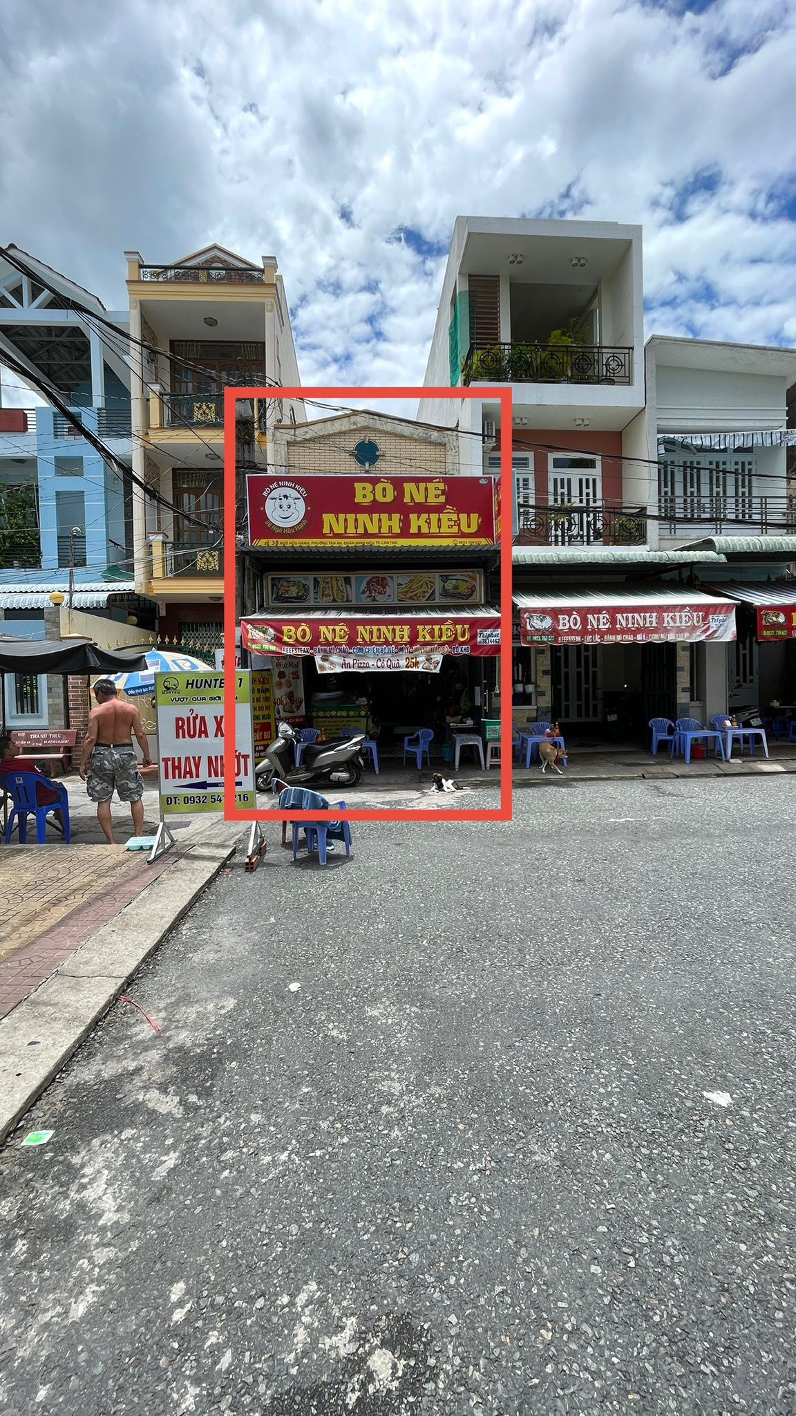 BÁN NHÀ MẶT TIỀN ĐƯỜNG NGÔ HỮU HẠNH – TRUNG TÂM NINH KIỀU – VỊ TRÍ ĐẮC ĐỊA
Giá chỉ: 10,2 tỷ (thương lượng)
Thông tin chi tiết:
•Kết cấu: Nhà 1 trệt 1 lầu, thiết kế thoáng, phù hợp ở hoặc cho thuê
•Diện tích đất: 107m² (ngang 4,5m dài ~24m)
•Pháp lý: 