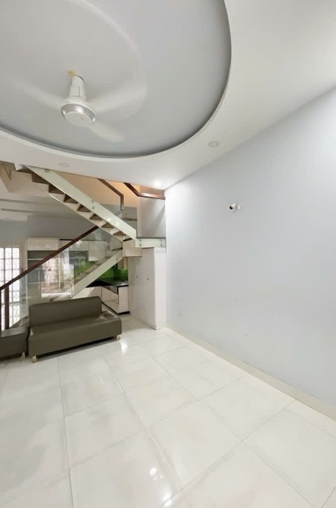 Nhà giảm 500 triệu gần Tỉnh Lộ 10,P An Lạc A,ô tô đỗ cửa,(48m2) giá 4.9 tỷ.