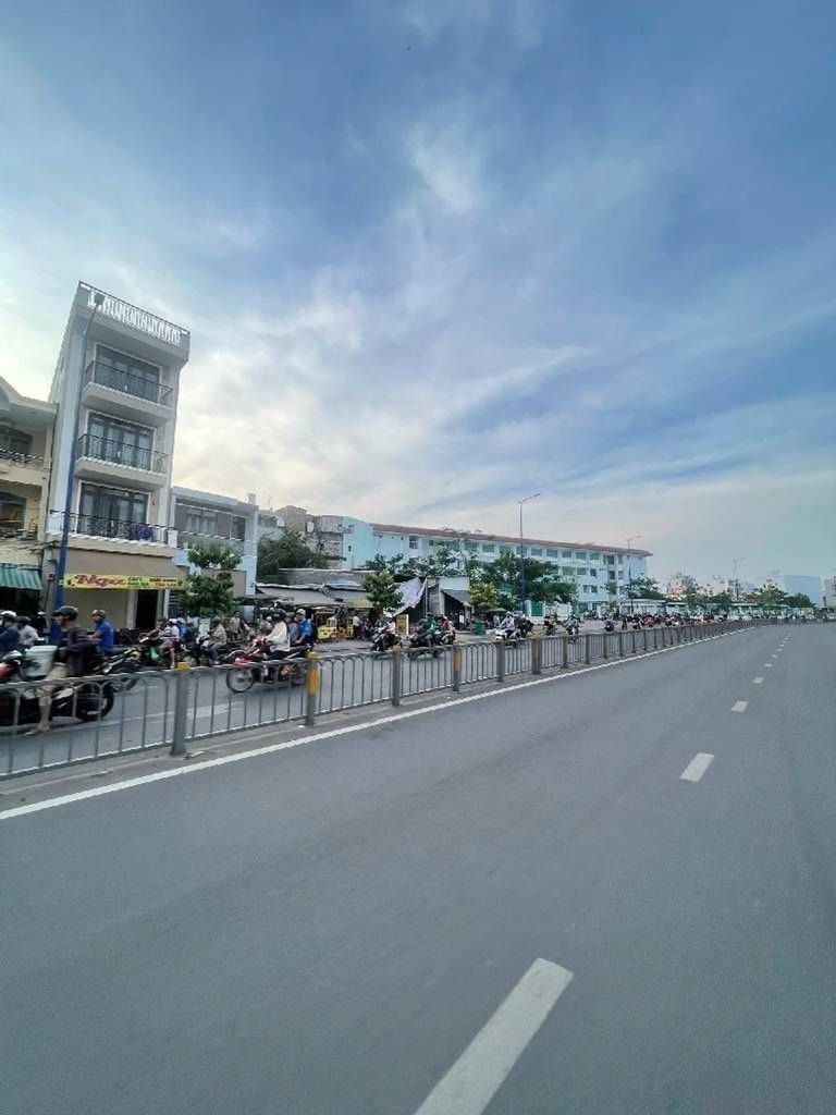 Bán đất 60m²  4.7×13.2m² giá 6 tỷ  Phường An Lạc