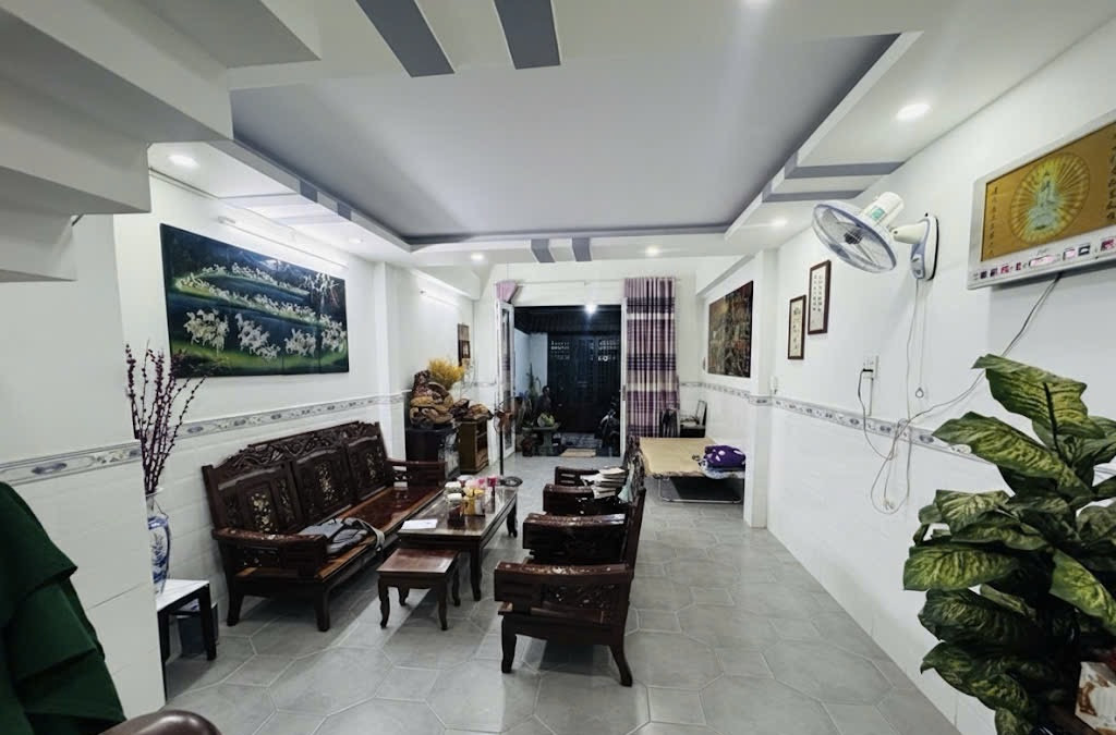 Bán Nhà Đẹp ở ngay gần BX MIỀN TÂY(76m2)5 TẦNG ,ÔTÔ NGỦ NHÀ GIÁ 7.35 TỶ