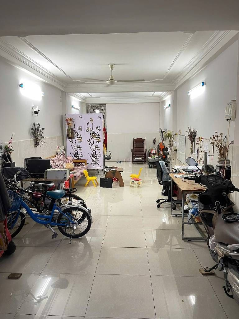 BÁN NHÀ MẶT TIỀN NỘI BỘ NAM HÙNG VƯƠNG AN LẠC 80M2 7.5 TỶ 2 TẦNG BTCT KẾ CÔNG VIÊN