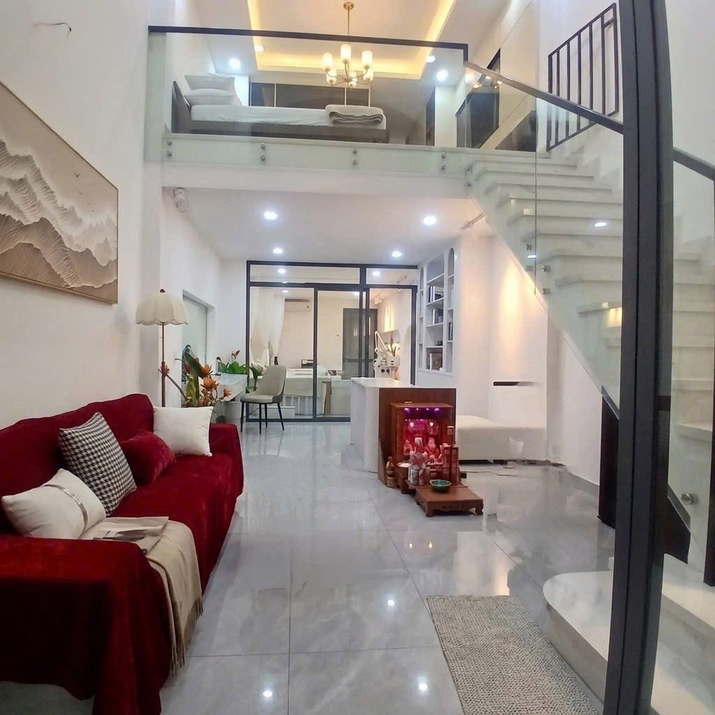 Bán Nhà gần AN DƯƠNG VƯƠNG 4 tầng(68m2)ô tô đỗ cửa ,full nội thất,giá 7.2 TỶ(100426)