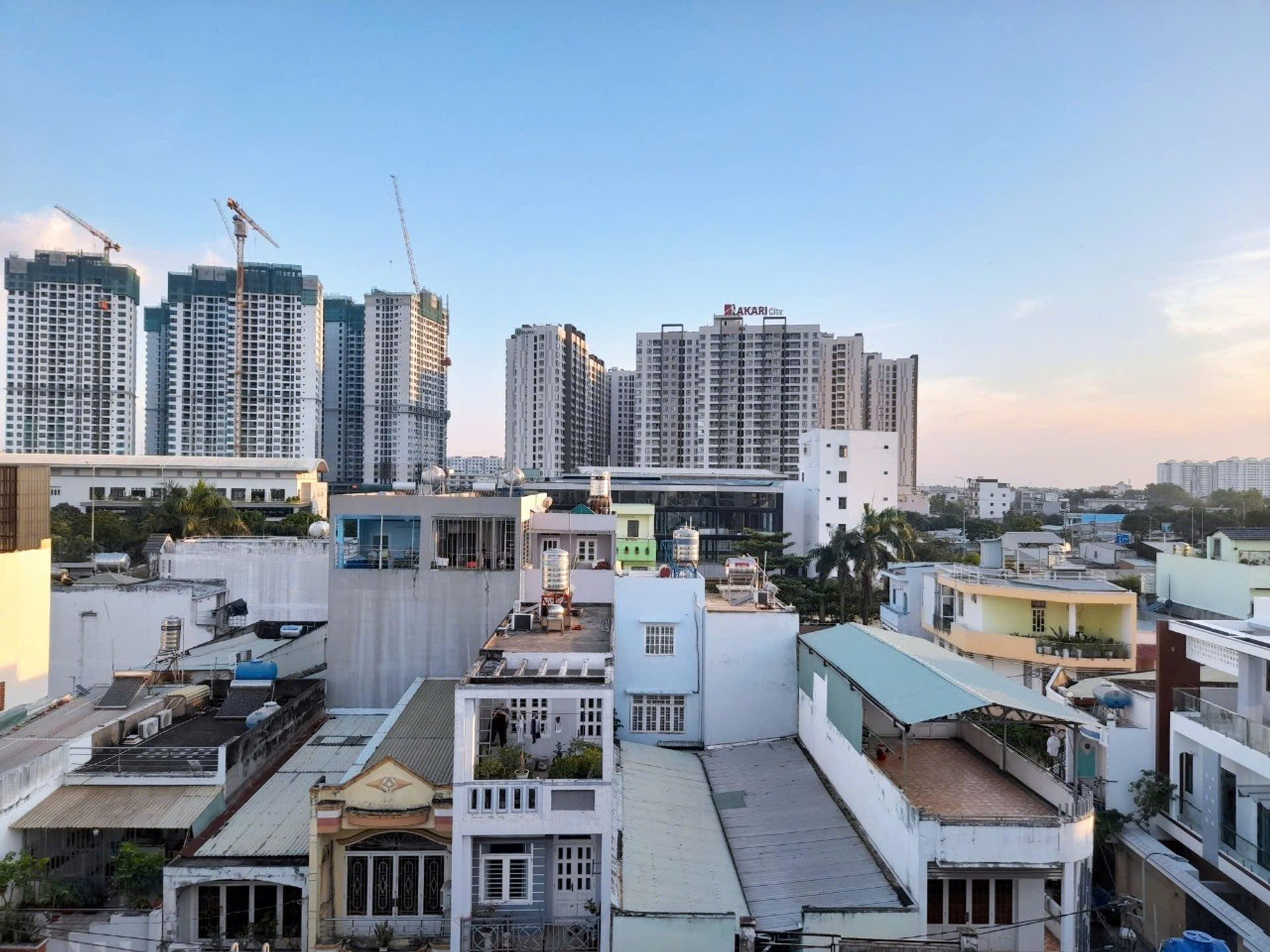 NHÀ 5 TẦNG KDC NAM LONG – VÕ VĂN KIỆT – DT 6x14 GIÁ CHỈ 7,85💰 ☎️0988048393 (G5)
