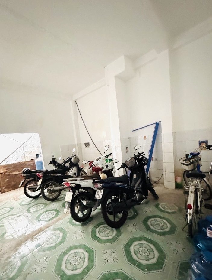 BÁN CĂN HỘ DỊCH VỤ GẦN BX MIỀN TÂY,DT cực khủng(128M2) DÒNG TIỀN ỔN ĐỊNH, GIÁ 7.6 TỶ(LT2YBO)(210426)