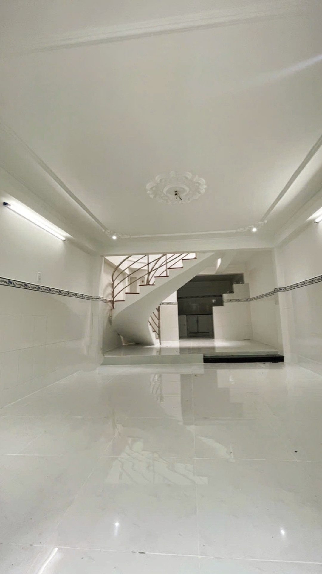 NHÀ ĐẸP 48M² GẦN VÕ VĂN KIỆT– GIẾNG TRỜI THOÁNG MÁT – CHỈ 4,25 TỶ (G44)