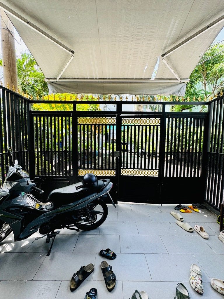 NHÀ XINH HỒ HỌC LÃM – 2PN – GIẾNG TRỜI SÁNG THOÁNG – DỌN VÀO Ở NGAY – CHỉ 4,24T (G44)
