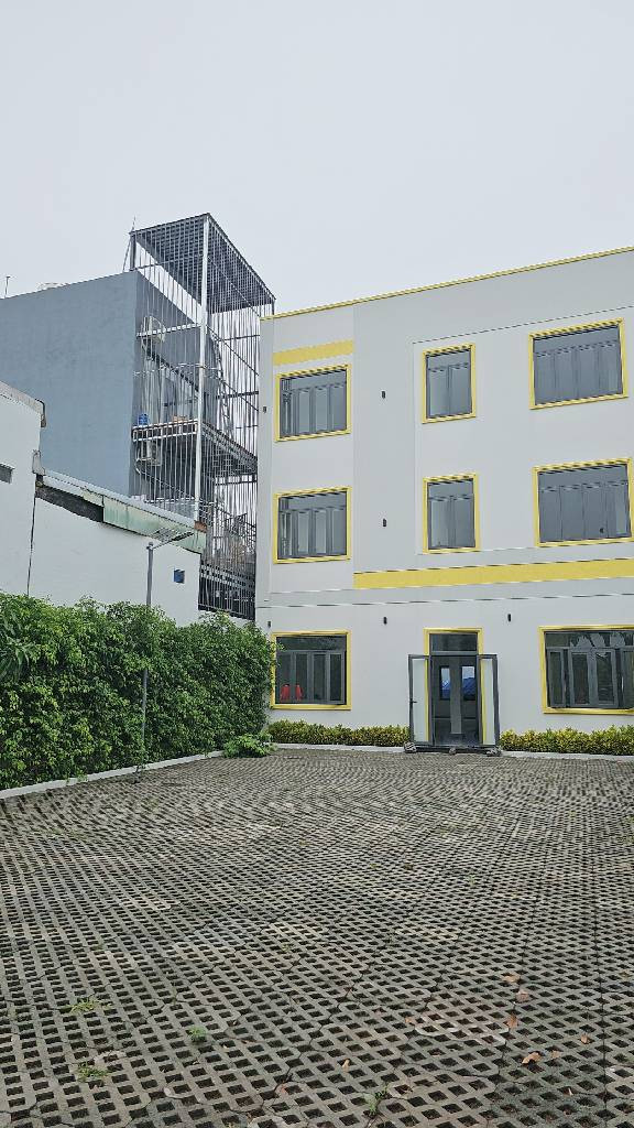 Bán nhà 442m²  11×40m² giá 24.7 tỷ  Đường An Phú Đông 9