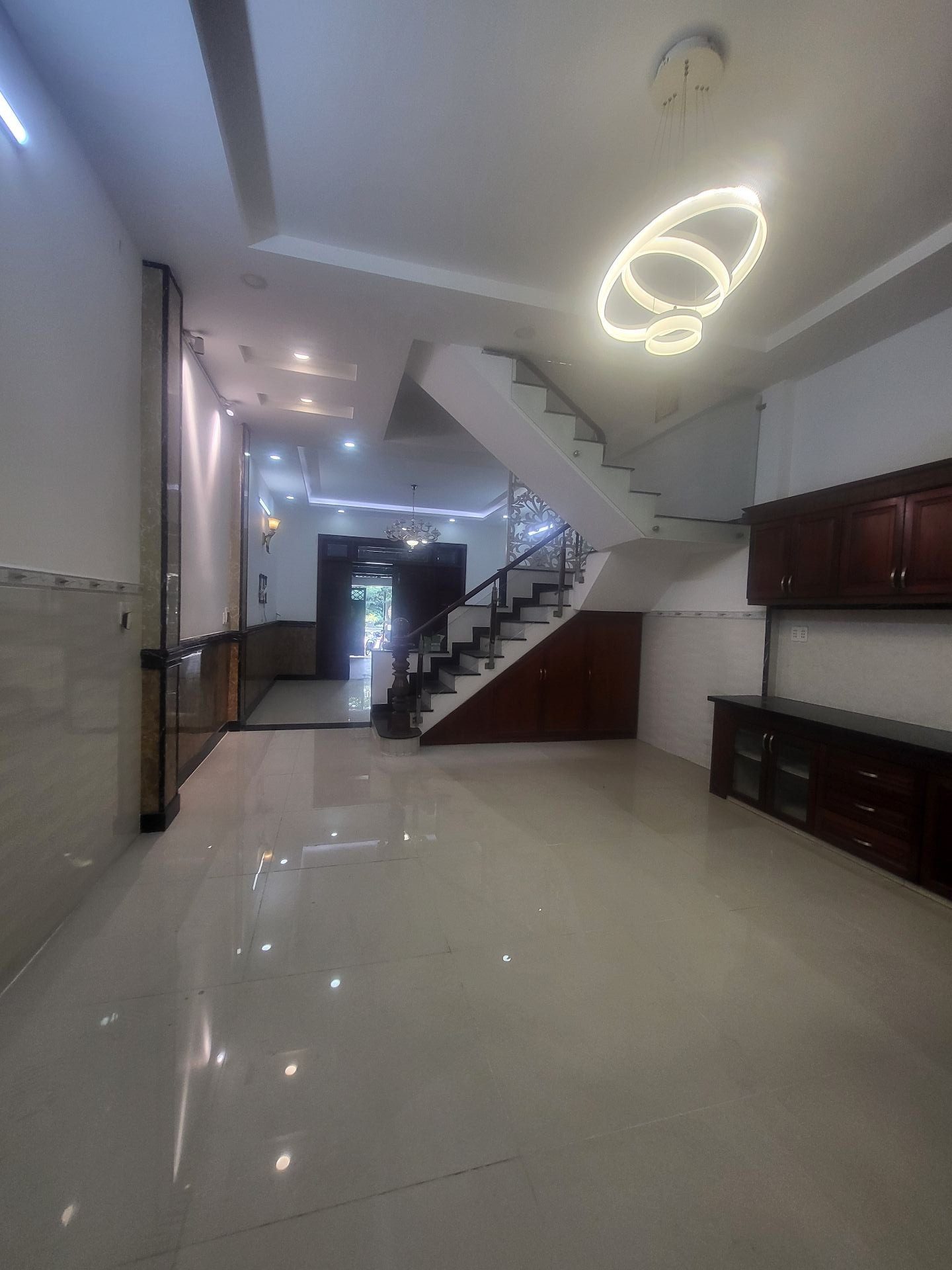 Nhà mặt tiền Nguyễn Thị Nhuần An Phú Đông Quận 12, DT 100m2, nhà 4 tầng BTCT, kinh doanh tốt, gần Nguyễn Oanh Gò Vấp