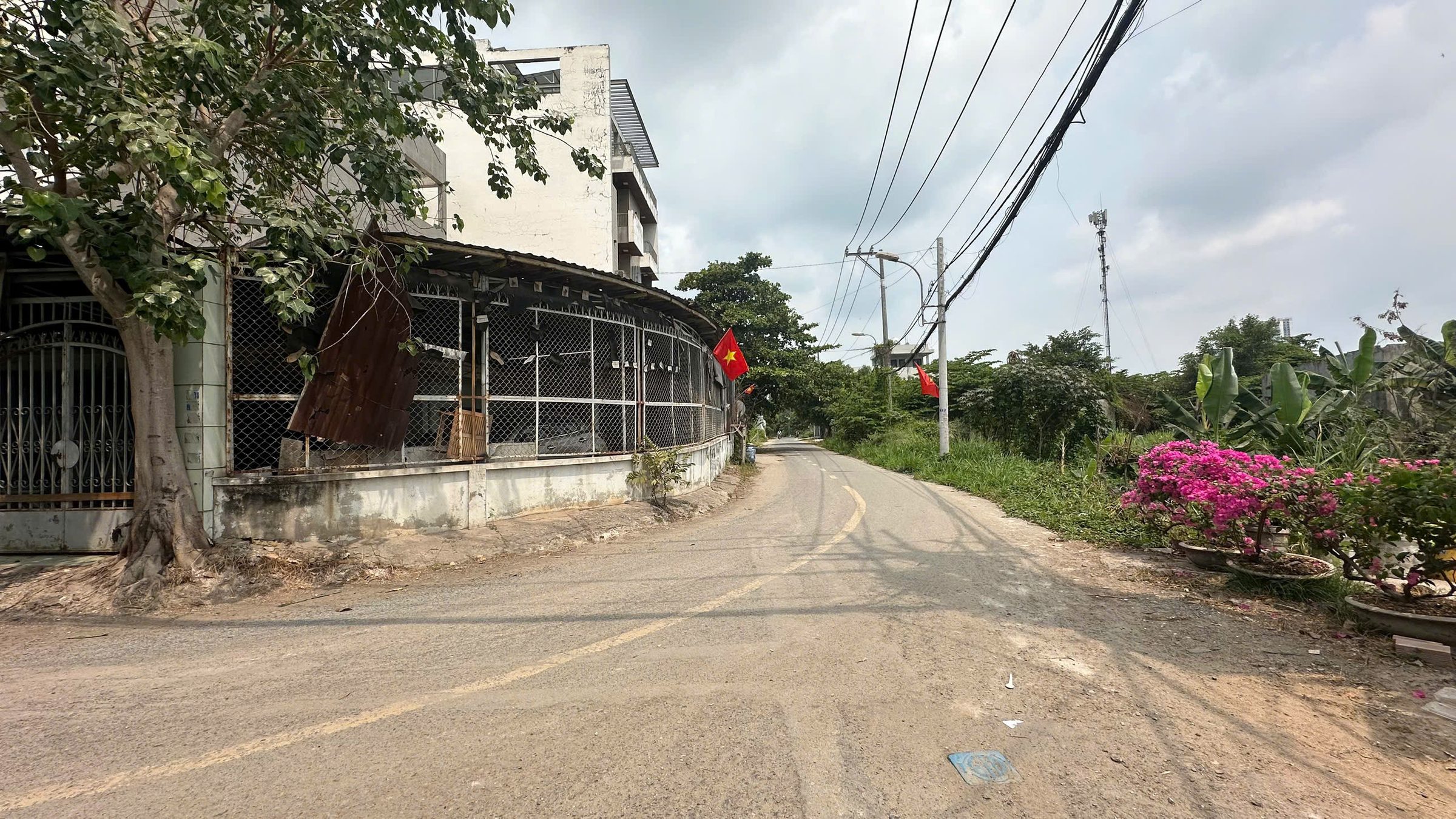 CHỈ 4,1 TỶ - LÔ ĐẤT 120m² FULL THỔ CƯ - AN PHÚ ĐÔNG, QUẬN 12