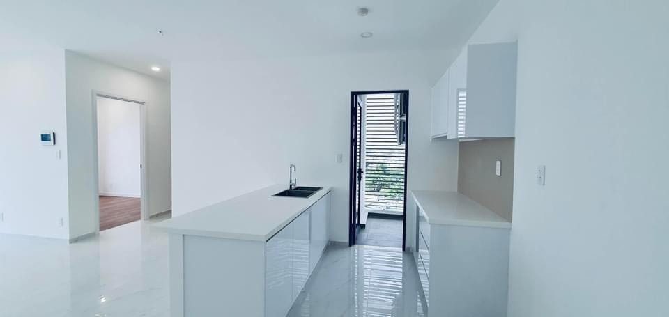 BÁN CĂN HỘ DUAL KEY 3PN 3WC DLUSSO CÓ SỔ HỒNG, TẦNG TRUNG VIEW THOÁNG MÁT 8.8 TỶ