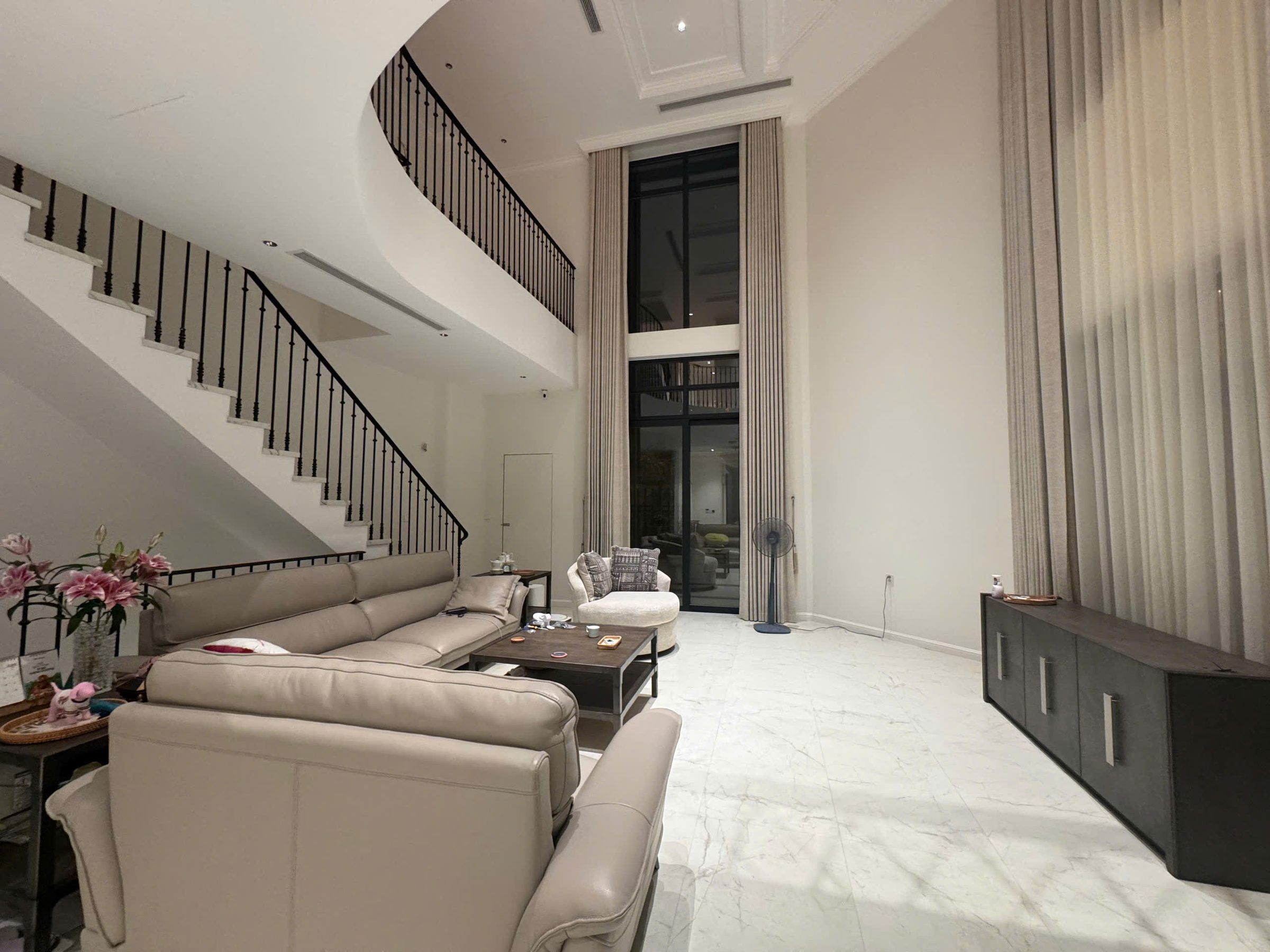 BDS HVL CHO THUÊ VILLA SỬ HY NHAN Q2 GIÁ TỐT