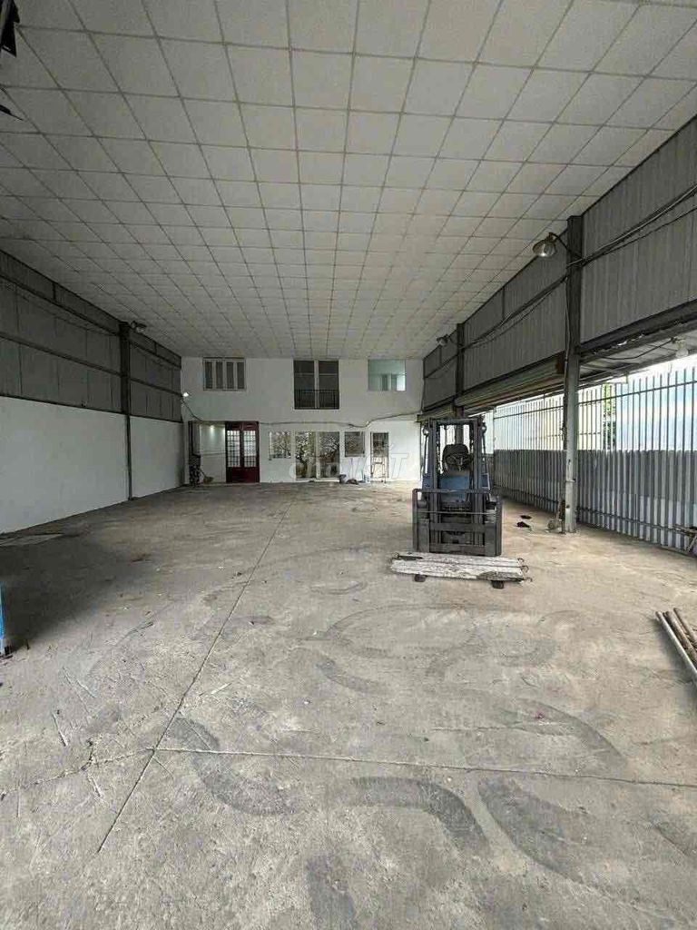 MB Kinh Doanh kho xưởng 400m/3 oha Có VP Ở Làm việc
