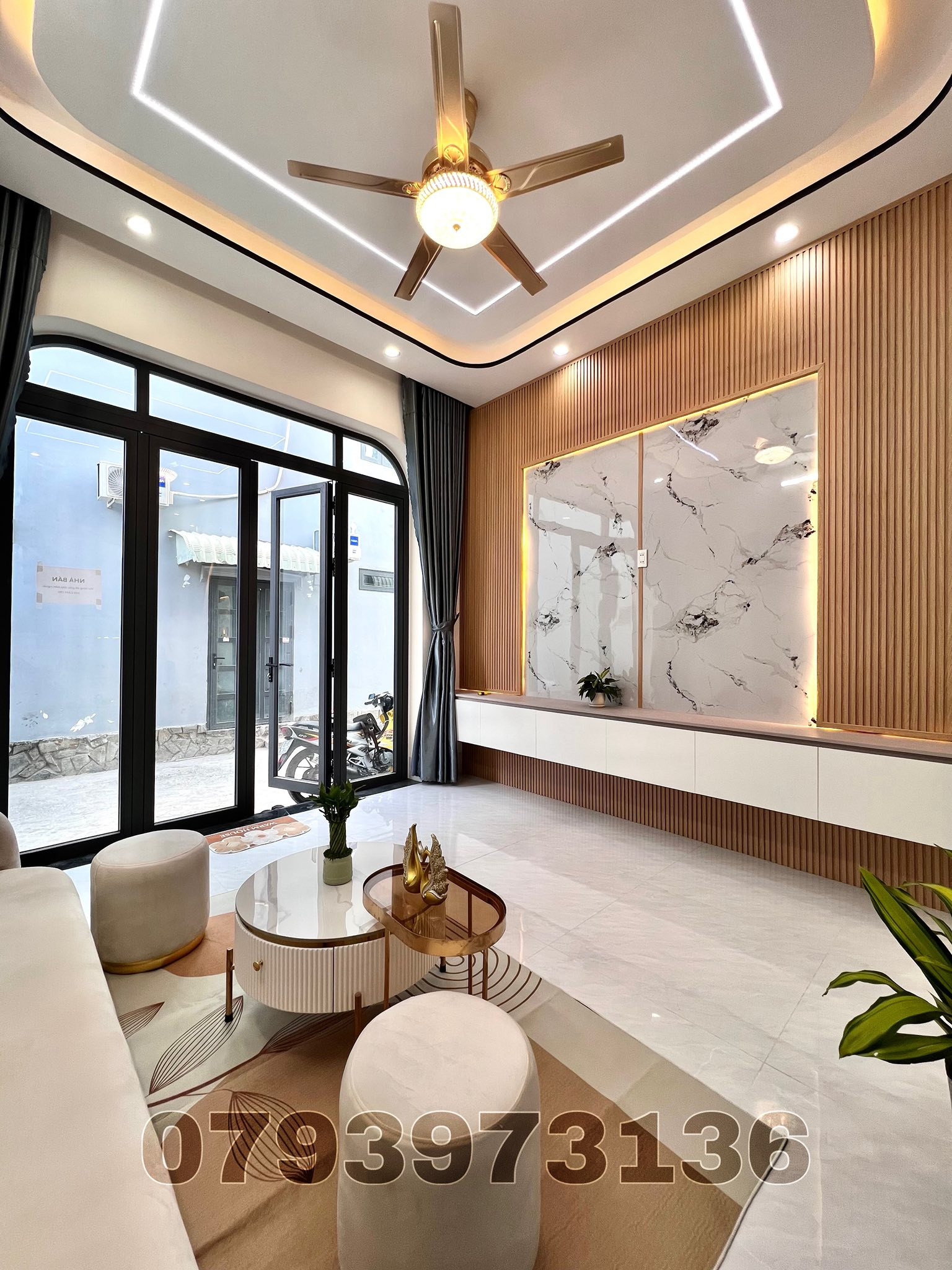 💰Giá 2 tỷ 800 triệu💰(đã bán căn bên trái) Bán nhà trệt lầu xây mới hoàn công, tặng full nội thất, tại hẻm 9 Phạm Ngọc Hưng, Phường Cái Khế, Tp Cần Thơ. 
📞Sđt (zalo) 0793973136 Phát (để xem và thương lượng trực tiếp chủ nhà)
✅Diện tích: 4m x 10m dtsd 80m