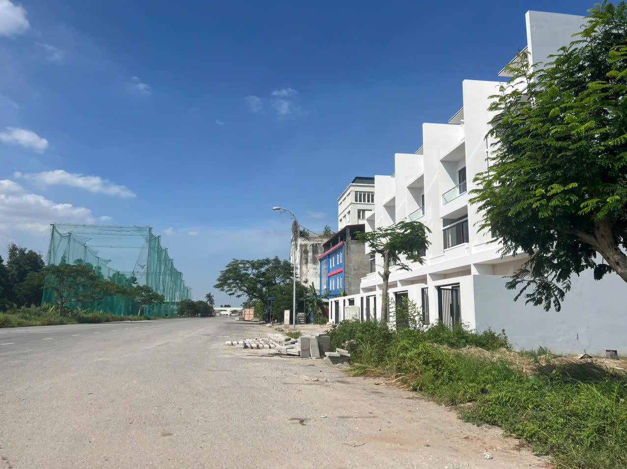 4AD200 🚨 **200M² – NGANG 10M – CHỈ 2 TỶ 8XX – DEAL ĐẦU TƯ HIẾM GẶP** 🚨