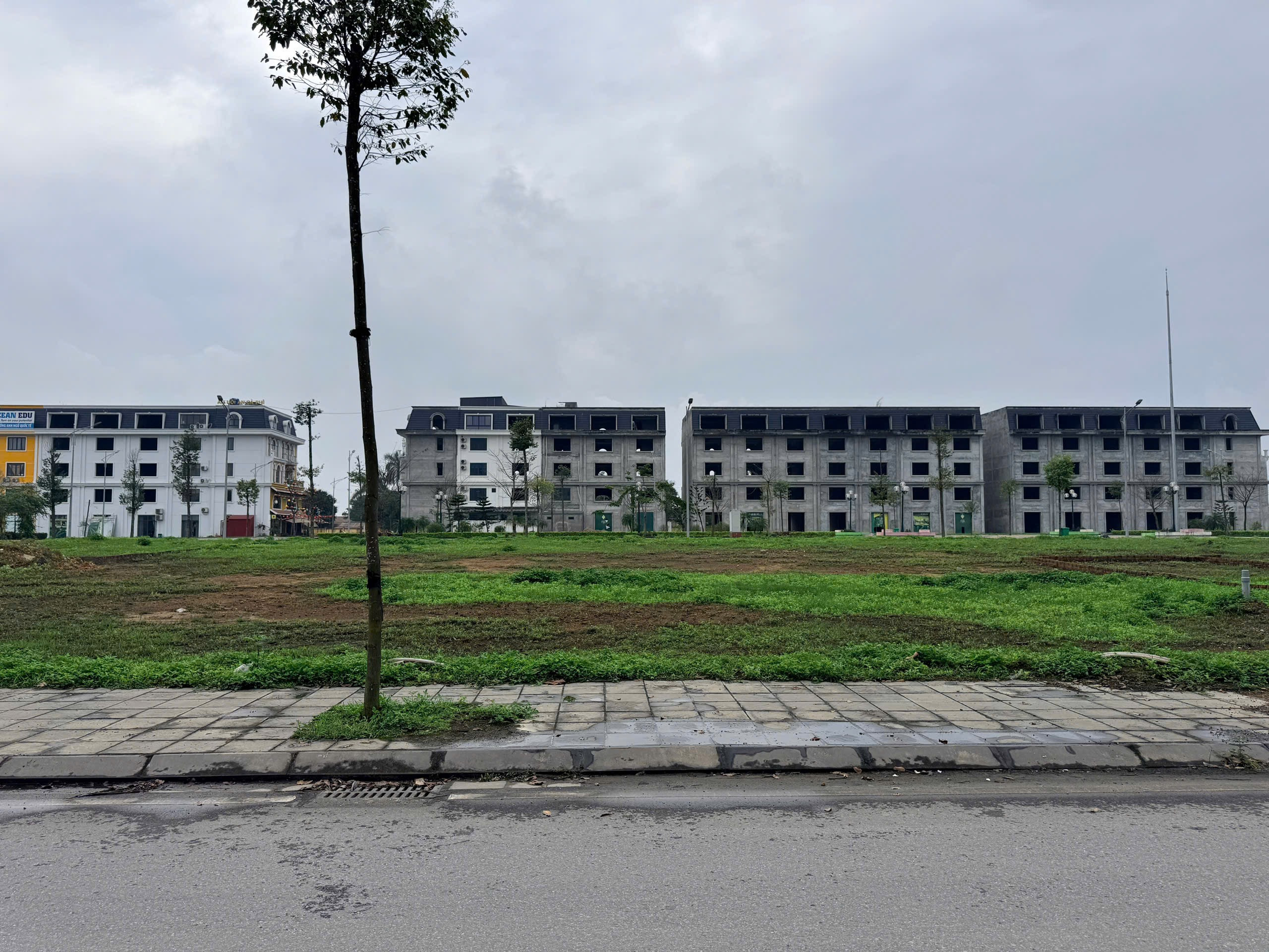 Bán đất 120m² full thổ cư ngang 6m giá 2.95 tỷ tại Phường Âu Cơ