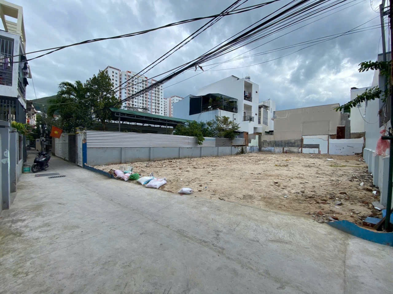Đất Đẹp, Gần Biển Nha Trang | Hẻm Trần Quang Hiệu Vĩnh Hoà Nha Trang