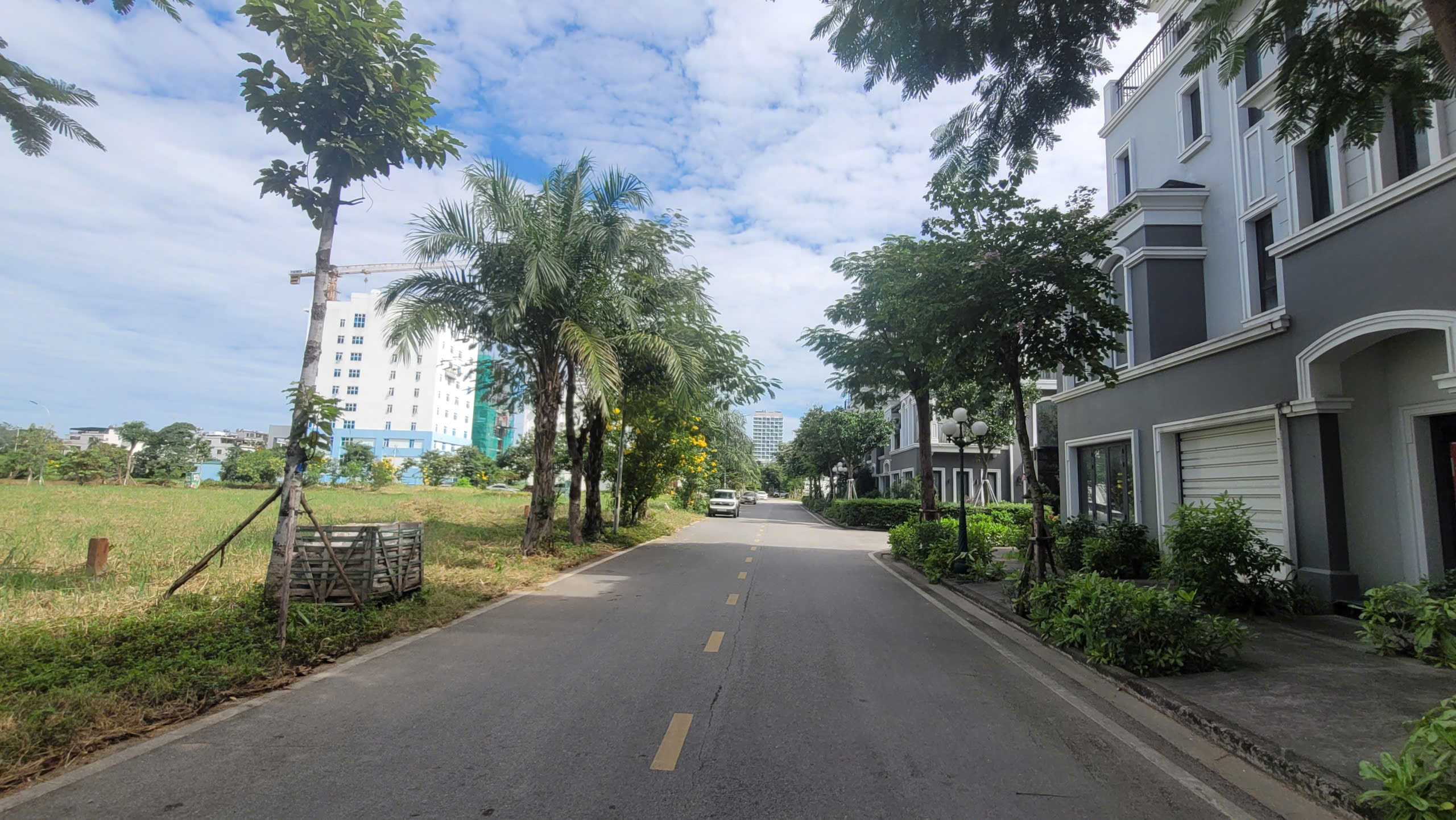 Đất nền biệt thự liền kề gần biển nhất, trung tâm Bãi Cháy